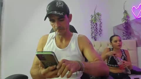 SOFI AND SANTY online show from April 19, 12:43 am