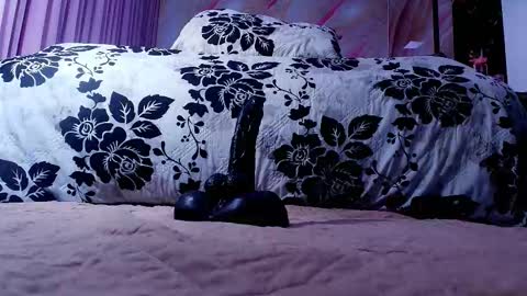 Sofia online show from March 15, 3:01 am