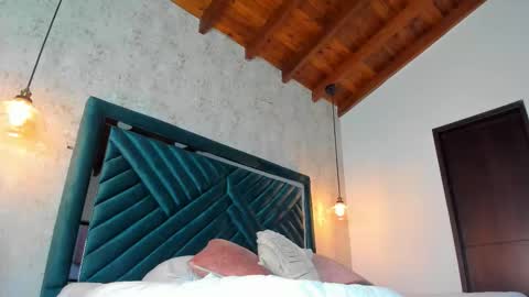 Sofi online show from September 29, 11:26 am