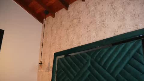 Snapshot of sofi_moreno chatting on June 3, 2:33 pm Sofi online show from June 3, 2:33 pm
