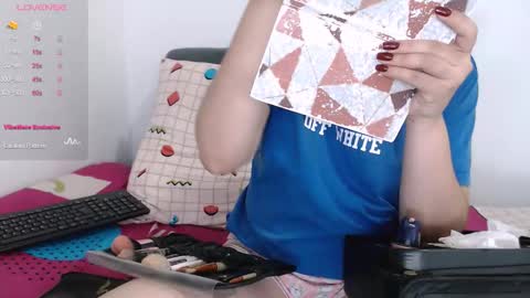 sofi rojas online show from February 3, 8:41 am