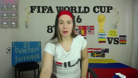 Snapshot of sofi_sweetcam21 chatting on July 3, 9:54 pm LAURA SOFIA online show from July 3, 9:54 pm