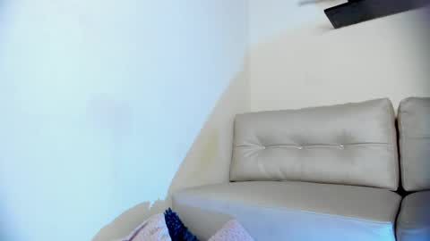 S O F I A  online show from May 29, 9:13 pm