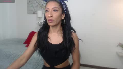 Sofi online show from April 20, 8:21 pm