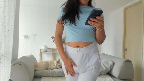 sofia_rivers_ online show from March 27, 1:44 pm