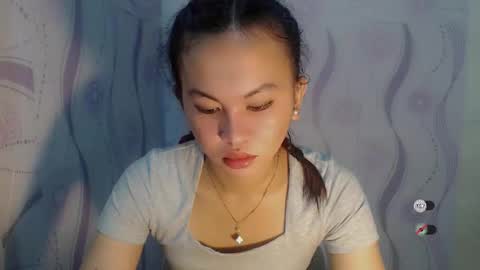 sofia_sweetheart18 online show from February 19, 12:39 am