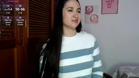 sofiaduque_26 online show from April 18, 7:07 pm