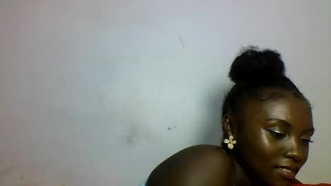 sofia online show from February 19, 3:52 pm