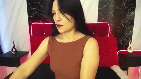 Snapshot of sofiamoreno_ chatting on February 12, 2:01 pm Sofia online show from February 12, 2:01 pm