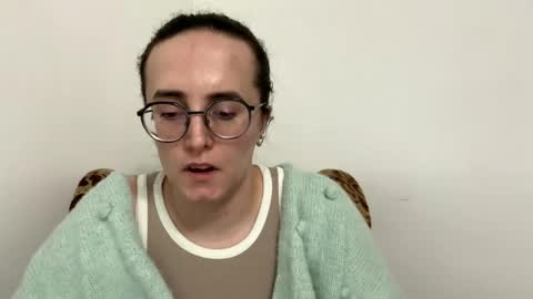 Sofia online show from April 12, 5:18 pm