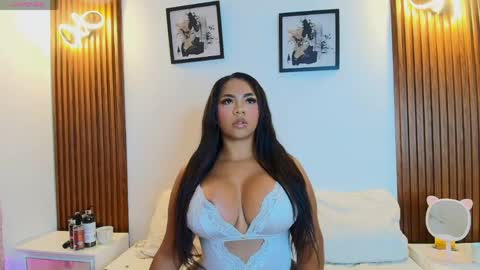   online show from May 3, 9:48 am