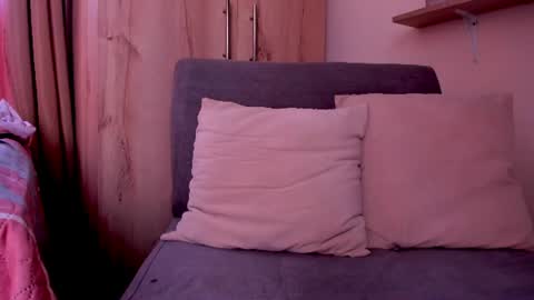 sofiavelez01 online show from June 11, 6:06 pm