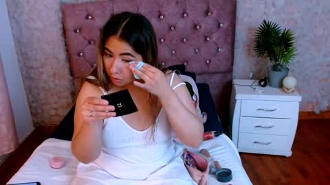 Snapshot of sofiazaf447769 chatting on February 18, 12:12 pm SOFIA online show from February 18, 12:12 pm