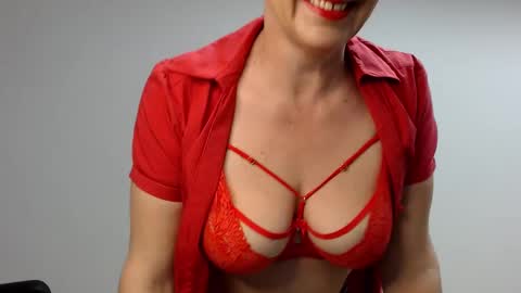 Sofie Velvet online show from January 9, 7:50 pm