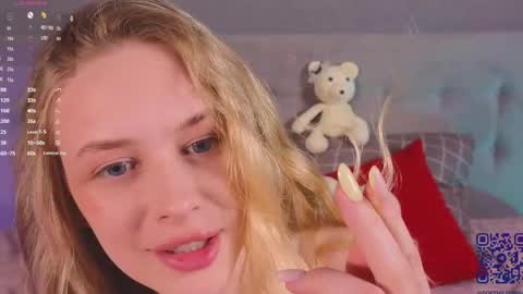 Milisa online show from May 22, 8:36 pm