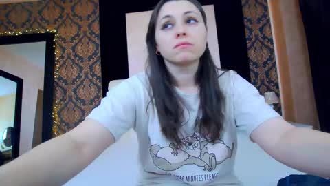 Lilly online show from January 8, 6:16 am