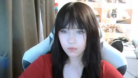 Eva online show from July 12, 5:04 pm