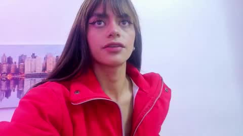 Snapshot of sofy_durand chatting on March 4, 12:11 pm sofy_durand online show from March 4, 12:11 pm
