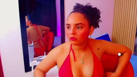 Sol Latiana online show from May 31, 2:02 pm