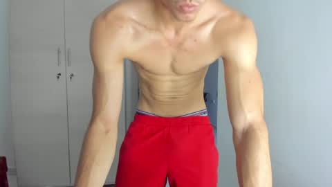 sola_enzo online show from May 20, 6:36 pm