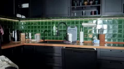 Bella online show from March 12, 4:07 am