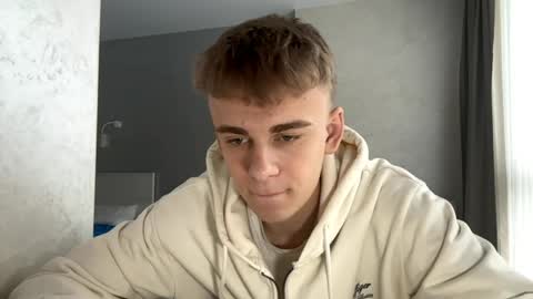 Jett online show from April 1, 8:37 am