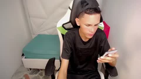 ESTEBAN online show from June 22, 12:35 am