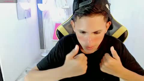 ESTEBAN online show from July 6, 11:18 pm