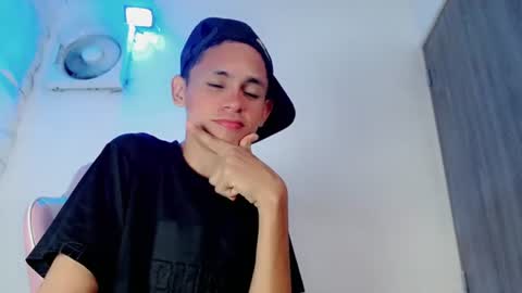 ESTEBAN online show from July 20, 11:18 pm
