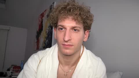 Snapshot of somechillbro chatting on February 13, 4:32 am Evan online show from February 13, 4:32 am