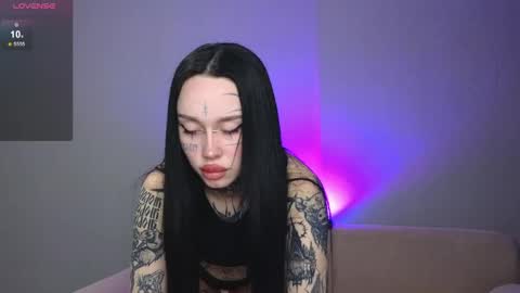 somniya online show from April 18, 8:31 pm