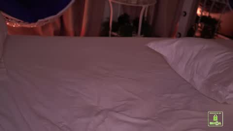 My name isSonya  online show from February 6, 5:27 pm