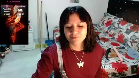 soniaplayass online show from July 23, 12:25 pm