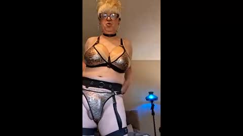 Silicone Sonja. online show from June 8, 2:17 pm