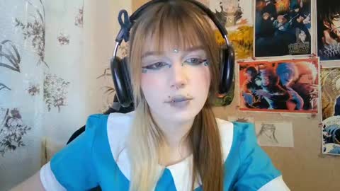 Mila online show from July 1, 2:18 pm