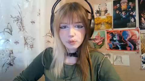 Mila online show from July 6, 3:14 pm