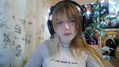 Mila online show from July 7, 3:27 pm