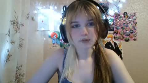Mila online show from July 18, 2:10 pm
