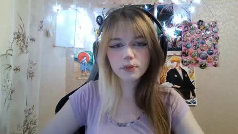 Mila online show from July 19, 1:59 pm