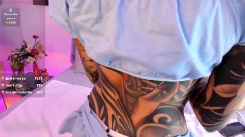 sophi Leone online show from April 3, 3:15 am