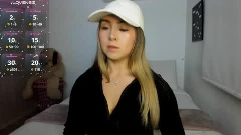 Sofi online show from April 14, 1:11 am