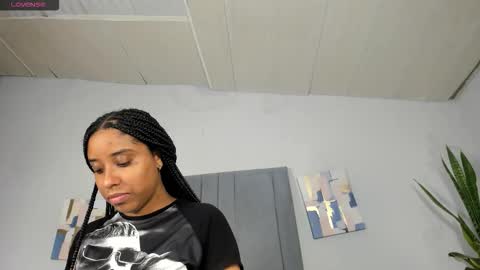 Snapshot of sophia_ebony___ chatting on February 4, 12:22 pm sophia_ebony___ online show from February 4, 12:22 pm