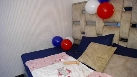 sophia_pink17 online show from July 6, 1:19 pm