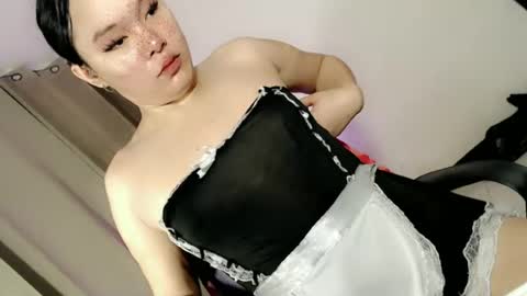 sophia_walker18 online show from May 30, 6:43 am