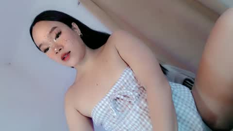 Snapshot of sophia_walker18 chatting on July 6, 4:09 am sophia_walker18 online show from July 6, 4:09 am