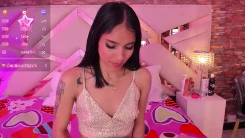 Sophia Paris online show from November 15, 3:15 am