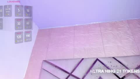 Sophia Paris online show from April 19, 3:50 am