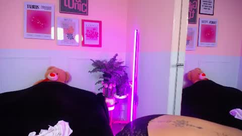 Sophie  online show from June 15, 11:34 am