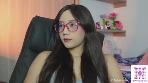 Sophie or Sof online show from June 10, 9:46 pm