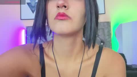 sophie_mcgreen online show from July 15, 8:36 pm